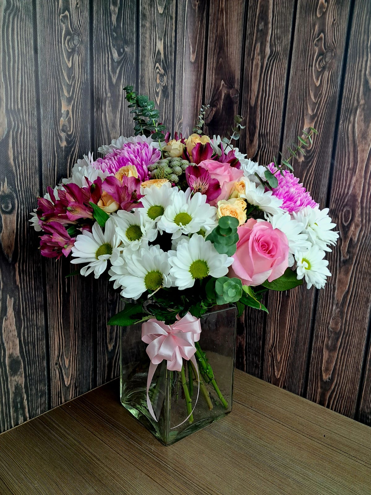 Bouquet with Roses, chrysanthemums. Florist Deliverys - Image 5