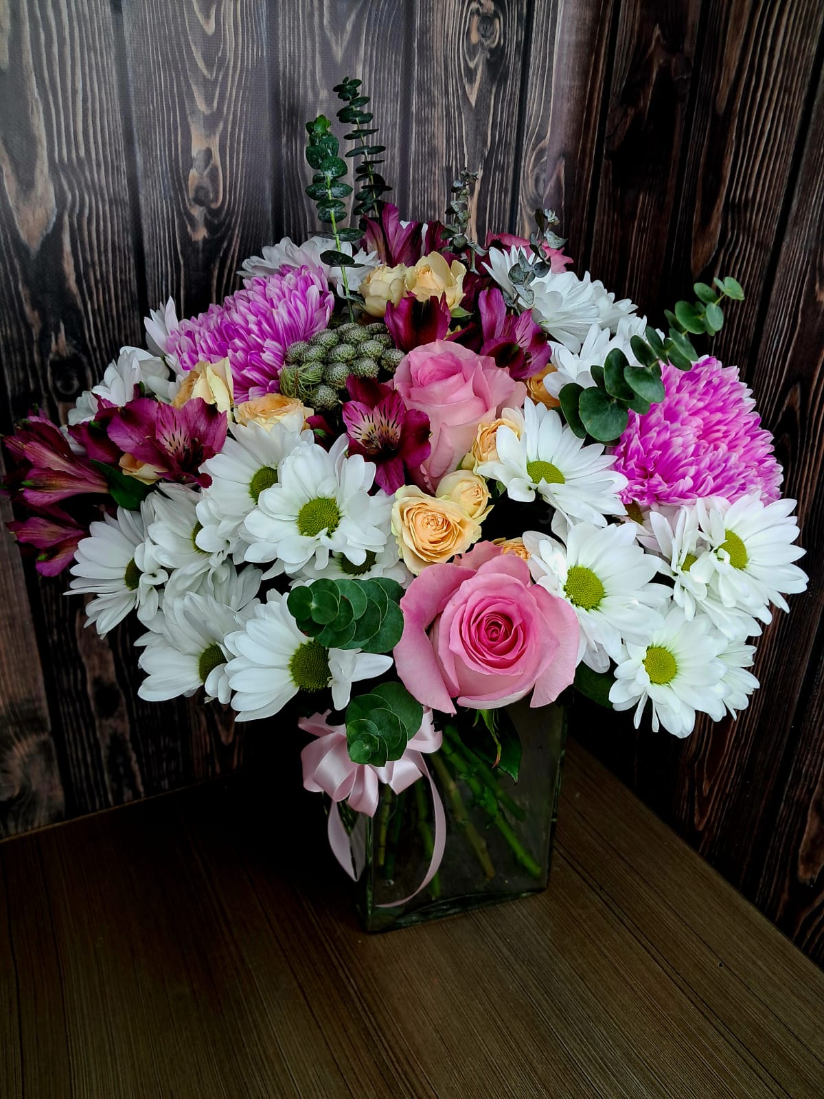 Bouquet with Roses, chrysanthemums. Florist Deliverys