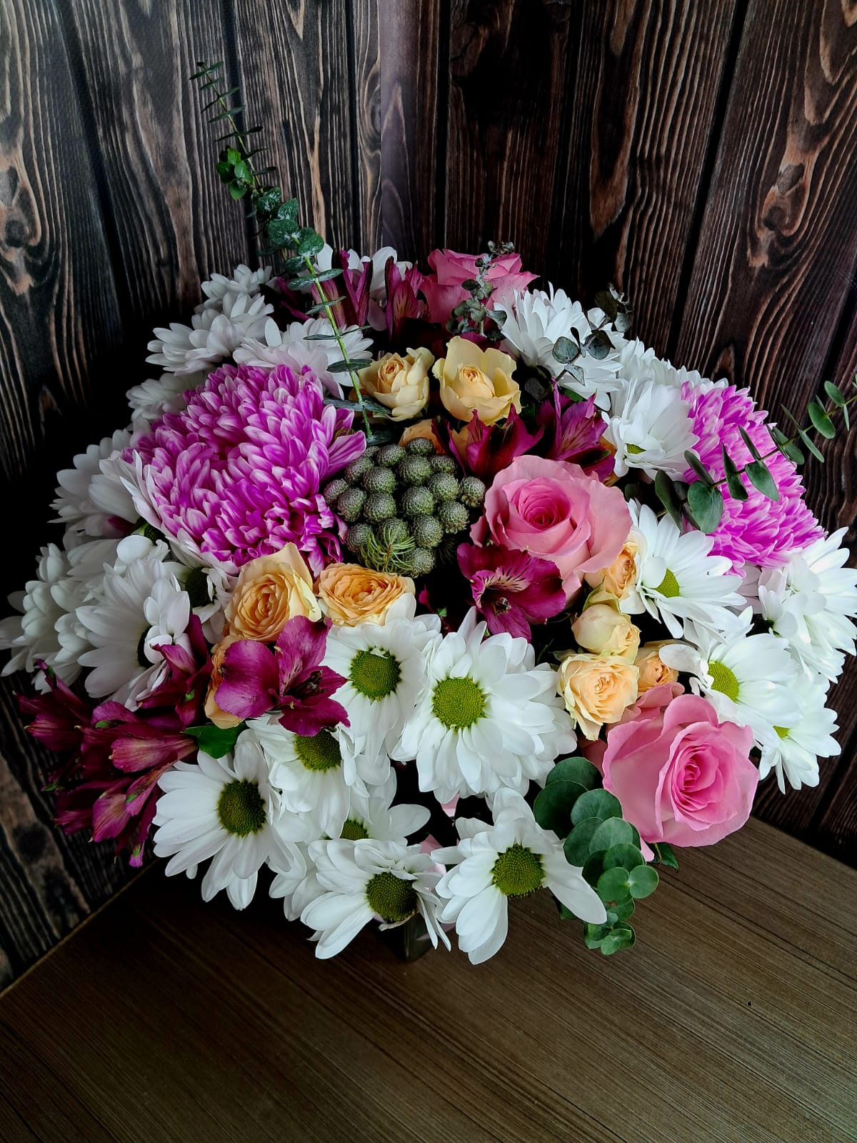Bouquet with Roses, chrysanthemums. Florist Deliverys - Image 2