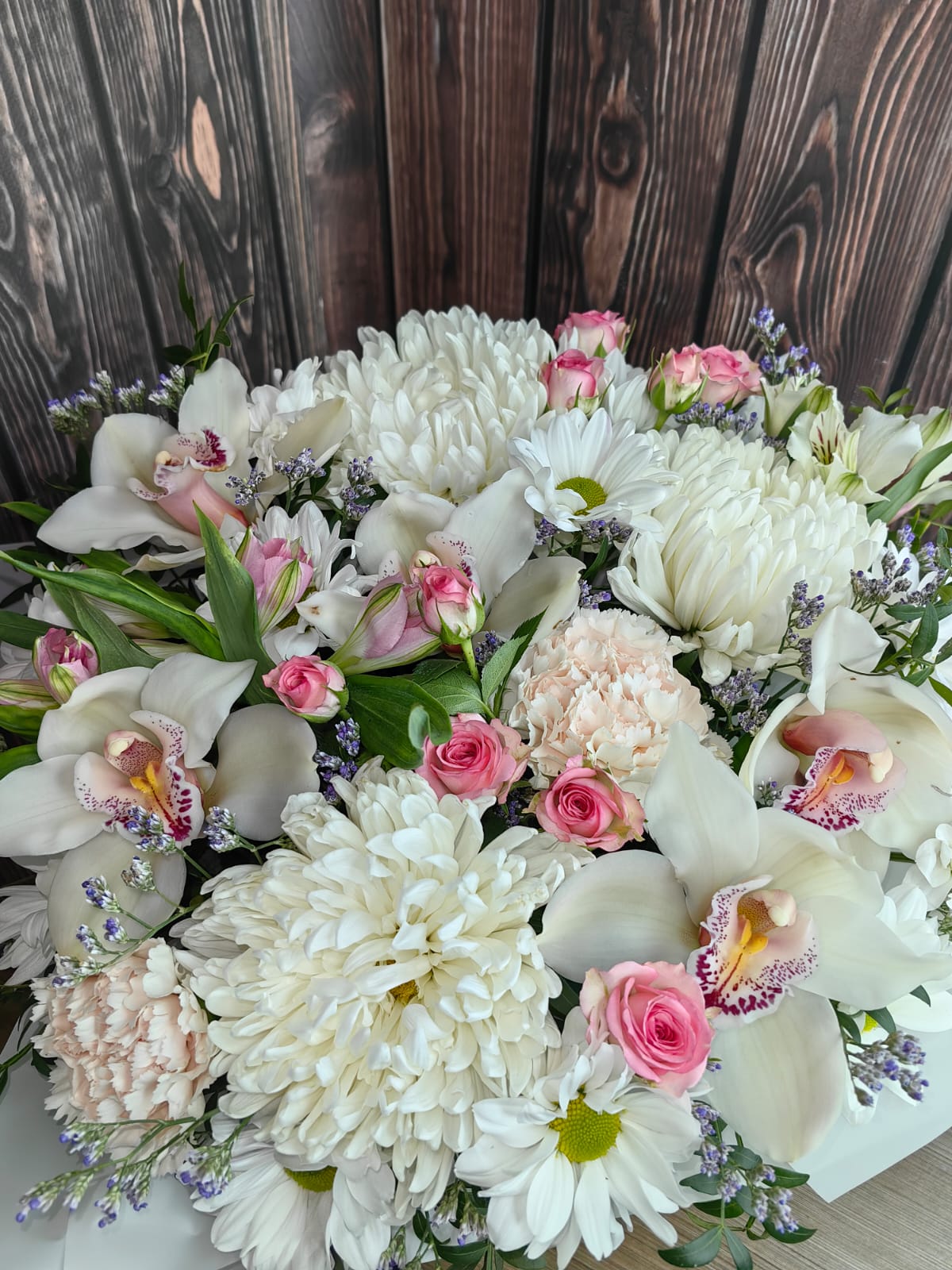 Elegant Bloom Box - Image 3