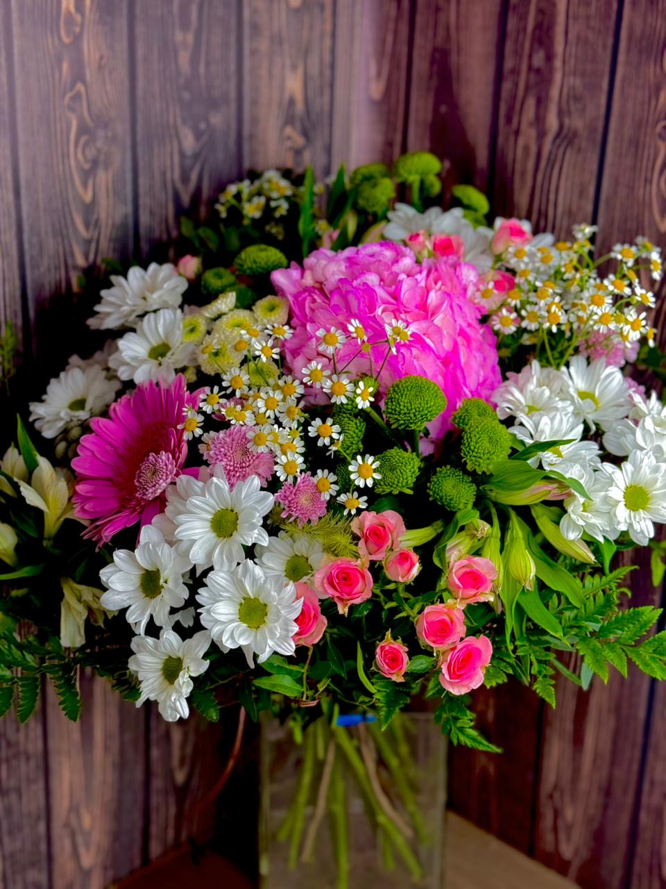 Summer bouquet with hydrangea, spray roses and daisies - Image 3