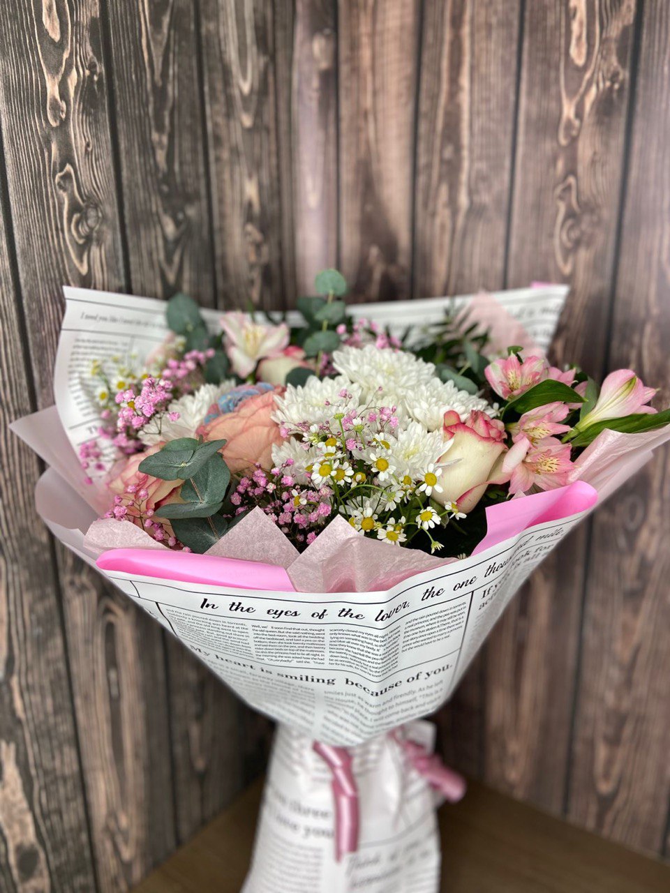 Bouquet with Cushion Chrysanthemum, Rose and Alstroemeria